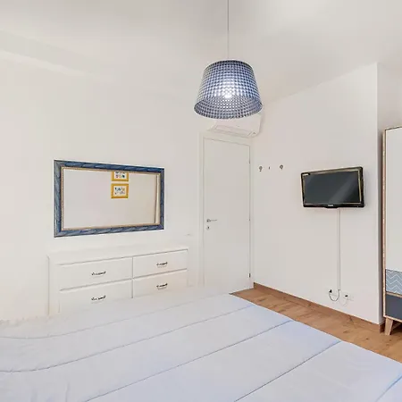 Cà Ai Venti-appartamenti Vista Mare Dalle Colline Vicino A Lucca Appartement Mommio