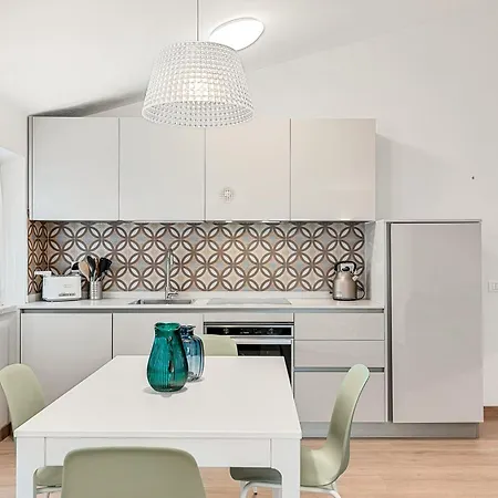 Cà Ai Venti-appartamenti Vista Mare Dalle Colline Vicino A Lucca Appartement