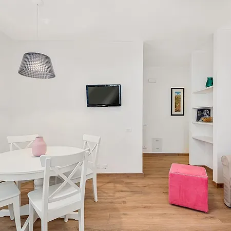 Cà Ai Venti-appartamenti Vista Mare Dalle Colline Vicino A Lucca Appartement